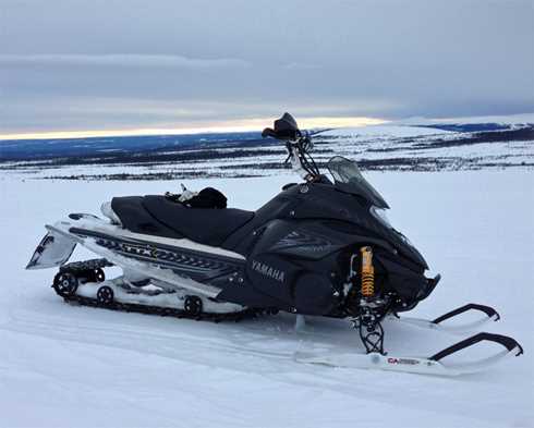 Svart Yamaha FX Nytro TTX stulen utanför Smedjebacken
